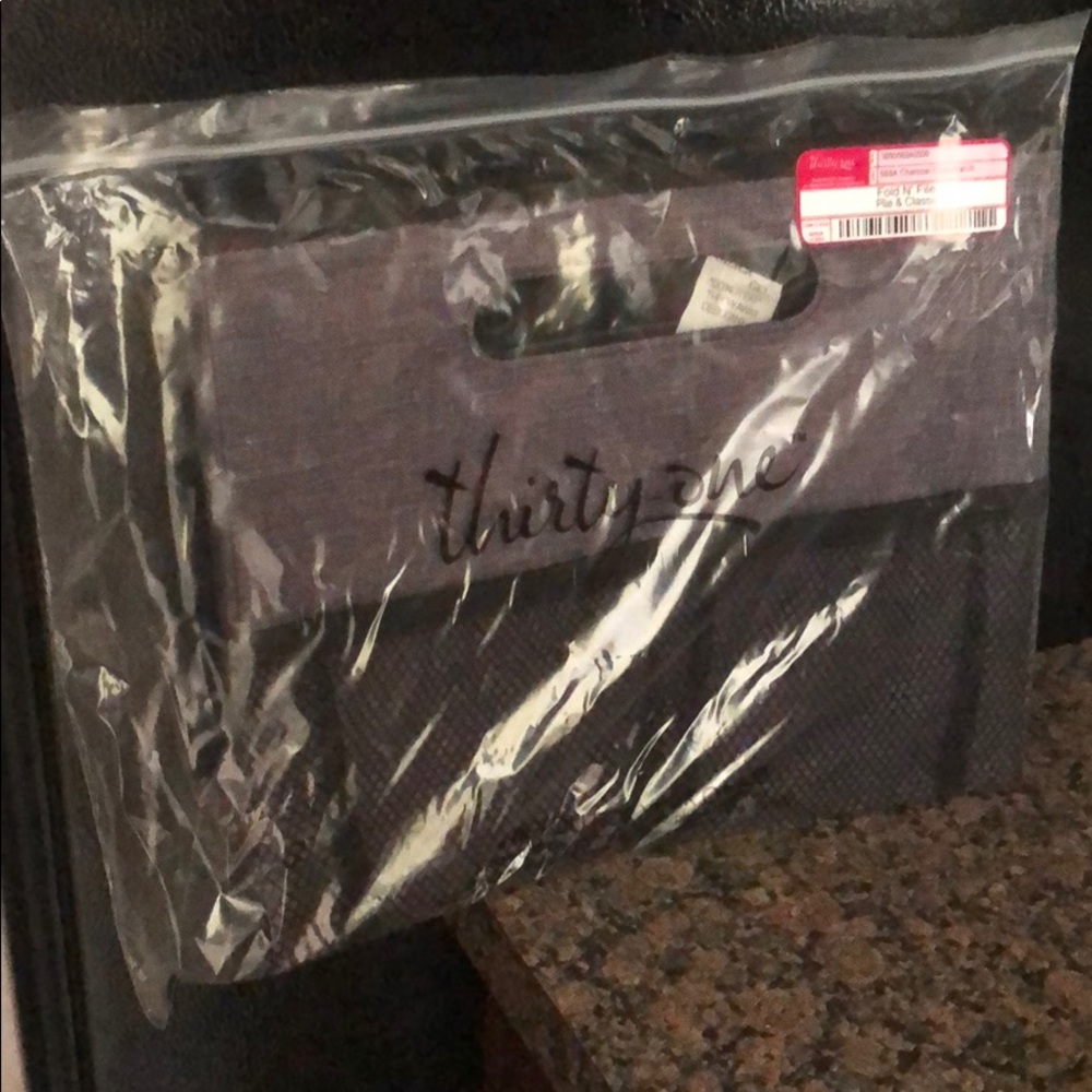 Thirty One Fold N’ File